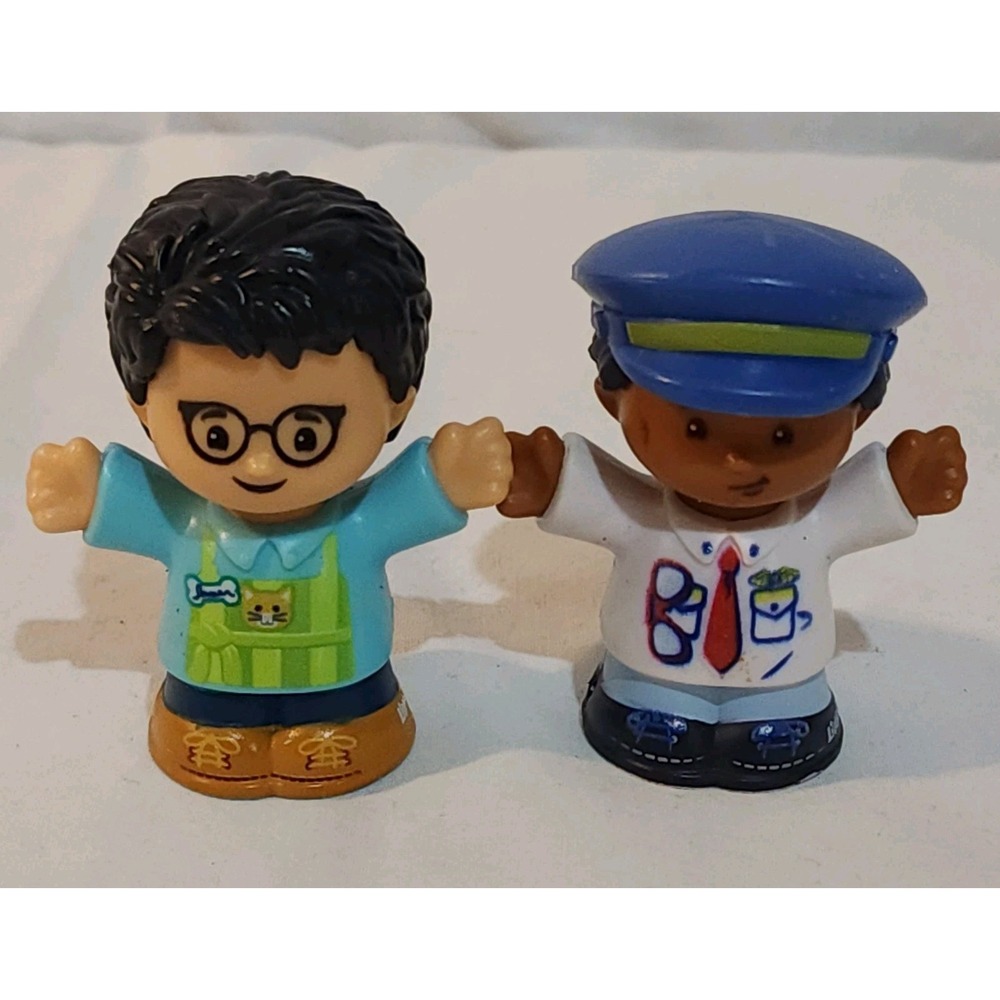 Little People Figures Lot of 2 Pilot Michael and Pet Shop Dad Koby Mattel 2016